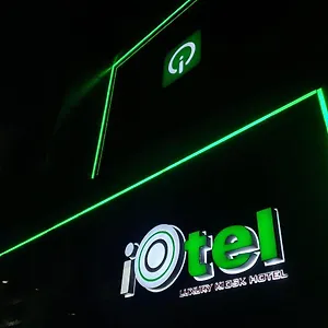 Iotel Luxury Kiosk ホテル アンヘレス
